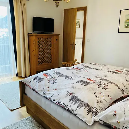 Feller Apartment *