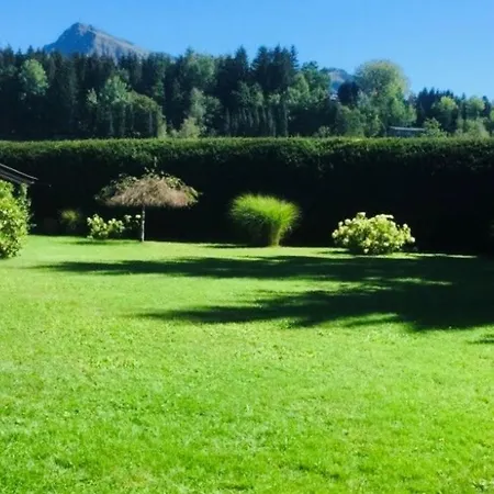 兰德费勒公寓 公寓 *